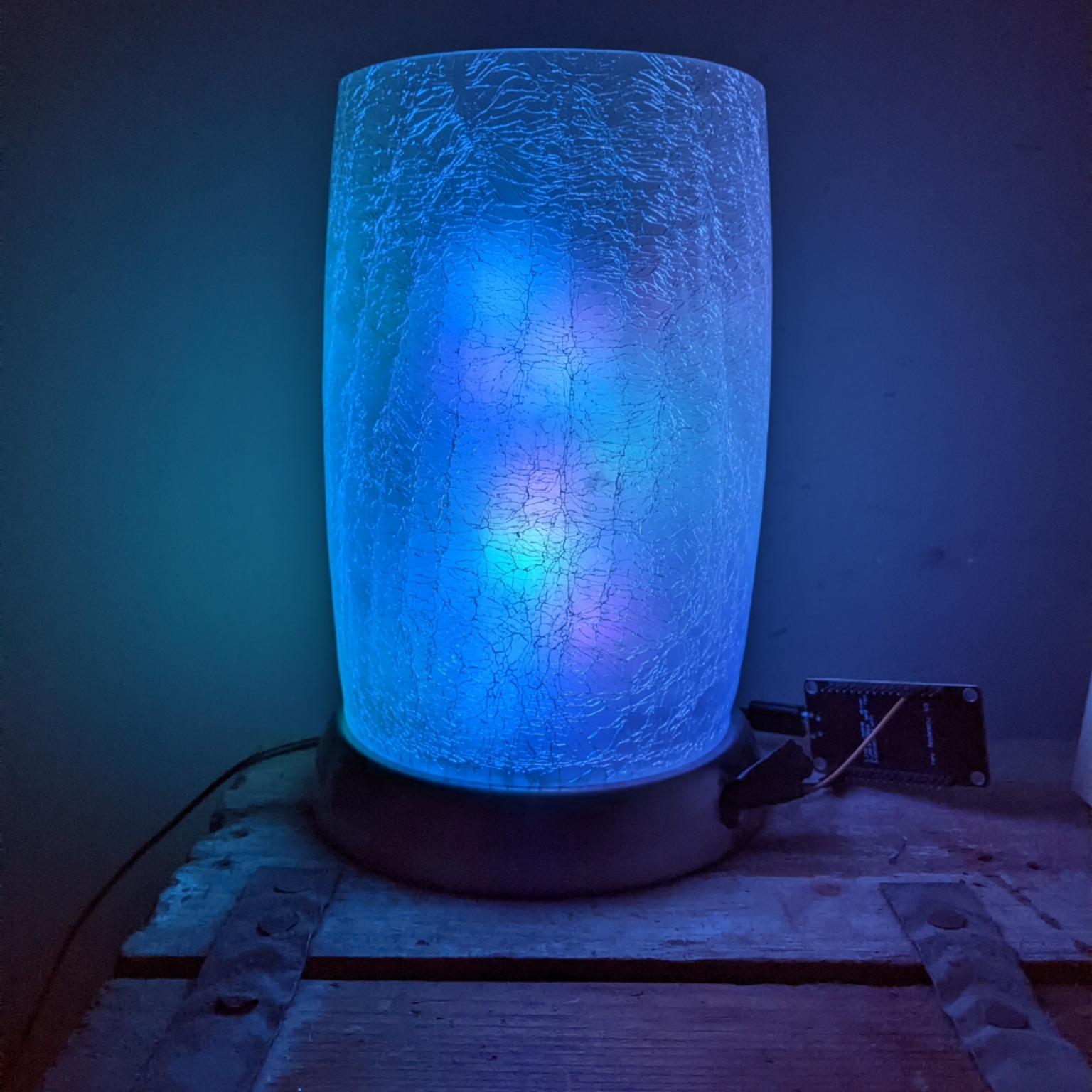 LED-table-lamp